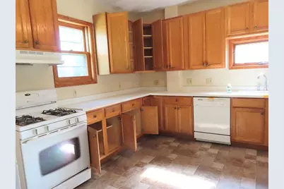 518 Main Avenue N, Thief River Falls, MN 56701 - Photo 5