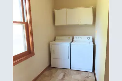 518 Main Avenue N, Thief River Falls, MN 56701 - Photo 11