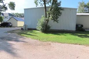518 Main Ave N, Thief River Falls, MN 56701 - Photo 29