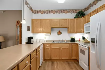 5650 Boone Avenue N #116, New Hope, MN 55428 - Photo 9