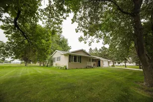 500 2nd St E, Chokio, MN 56221 - Photo 3
