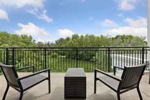 935 Lake St E, Wayzata, MN 55391 - Photo 23