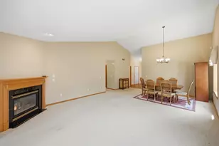 3824 93rd Ave N, Brooklyn Park, MN 55443 - Photo 9
