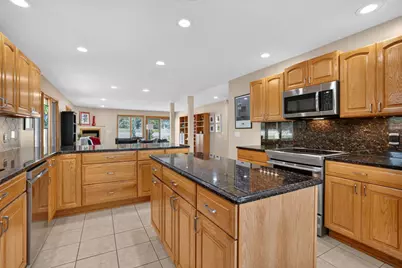 305 Salem Point Drive SW, Rochester, MN 55902 - Photo 7