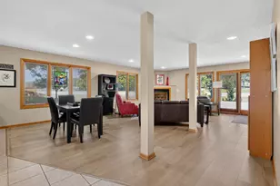 305 Salem Point Dr SW, Rochester, MN 55902 - Photo 9