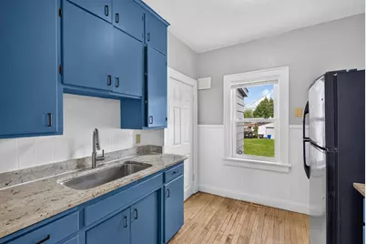 1927 Sherwood Avenue, Saint Paul, MN 55119 - Photo 11