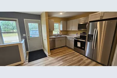 7681 70th Avenue SE, Clear Lake, MN 55319 - Photo 9