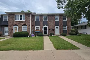 1513 5th Ave NW, Austin, MN 55912 - Photo 1