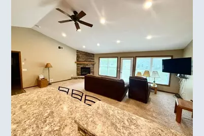 308 Aspenwood Drive, Redwood Falls, MN 56283 - Photo 9
