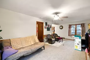 417 7th Ave NW, Waseca, MN 56093 - Photo 5