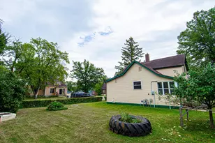621 1st St E, Thief River Falls, MN 56701 - Photo 29