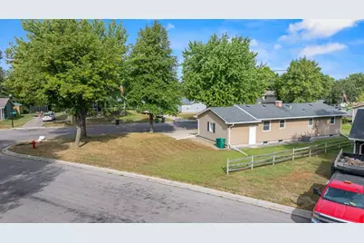 106 Ranch Avenue, Marshall, MN 56258 - Photo 7