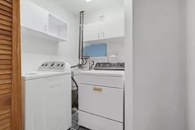 558 Hyde Avenue N, Mahtomedi, MN 55115 - Photo 13