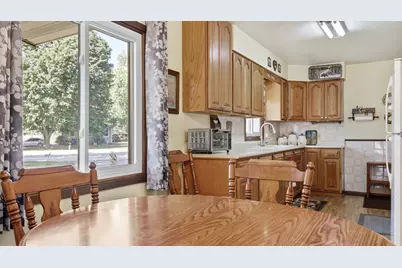 1104 W Winter Avenue, Elmwood, WI 54740 - Photo 11