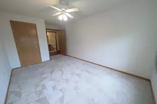 2231 Penn Pl, North Saint Paul, MN 55109 - Photo 19