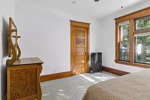 899 Ashland Ave, Saint Paul, MN 55104 - Photo 19