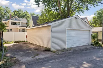 899 Ashland Avenue, Saint Paul, MN 55104 - Photo 41