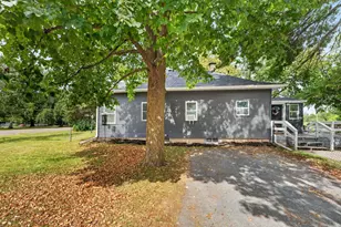 400 Oak St, Grasston, MN 55030 - Photo 29