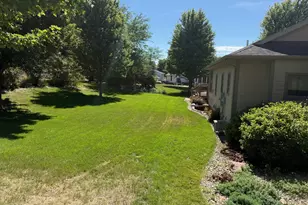 104 W Veterans Dr, Luverne, MN 56156 - Photo 29