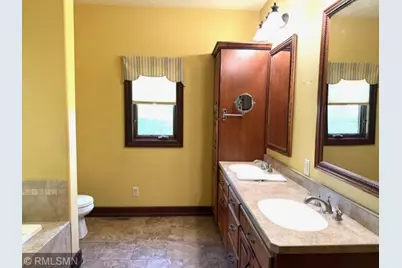 104 W Veterans Drive, Luverne, MN 56156 - Photo 15