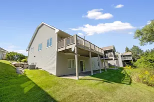 7043 Oak Pointe Curv, Bloomington, MN 55438 - Photo 5
