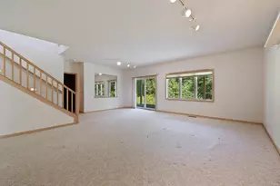 7043 Oak Pointe Curv, Bloomington, MN 55438 - Photo 31