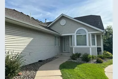 7043 Oak Pointe Curve, Bloomington, MN 55438 - Photo 3