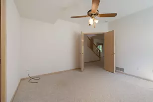 7043 Oak Pointe Curv, Bloomington, MN 55438 - Photo 33