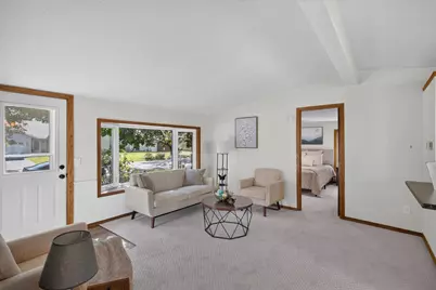 9636 Heath Avenue S, Cottage Grove, MN 55016 - Photo 7