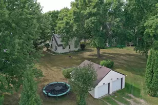 106 E 3rd St, Starbuck, MN 56381 - Photo 3