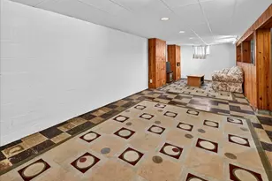 5900 Thomas Ave S, Minneapolis, MN 55410 - Photo 15