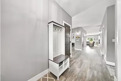 19135 Lake Volney Circle, Le Center, MN 56057 - Photo 7