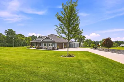 19135 Lake Volney Circle, Le Center, MN 56057 - Photo 37