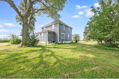 1668 150th Avenue, Welcome, MN 56181 - Photo 13