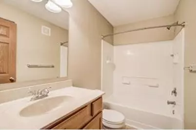 11040 Fergus Street NE #E, Blaine, MN 55449 - Photo 11