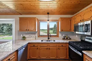 22367 Norris Lake Rd, Nowthen, MN 55303 - Photo 15