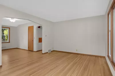 7214 Clinton Avenue, Richfield, MN 55423 - Photo 5