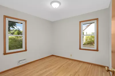 7214 Clinton Avenue, Richfield, MN 55423 - Photo 13