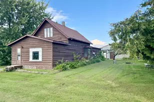 102 5th Ave SE, Baudette, MN 56623 - Photo 5