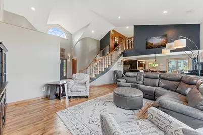 2400 Jennifer Lane, Shakopee, MN 55379 - Photo 7