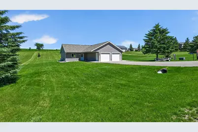 1378 W Latoka Drive SW, Alexandria, MN 56308 - Photo 1