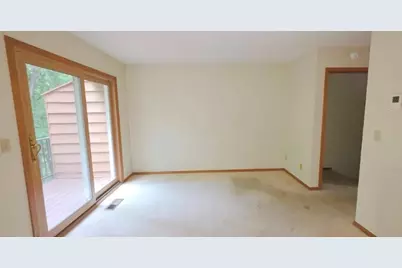 3231 Evergreen Drive, Eagan, MN 55121 - Photo 9