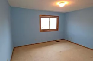 3231 Evergreen Dr, Eagan, MN 55121 - Photo 27