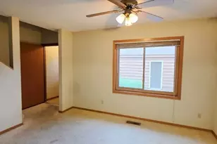 3231 Evergreen Dr, Eagan, MN 55121 - Photo 3
