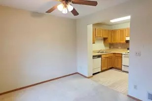 3231 Evergreen Dr, Eagan, MN 55121 - Photo 5