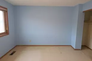 3231 Evergreen Dr, Eagan, MN 55121 - Photo 29