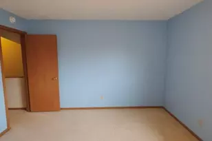 3231 Evergreen Dr, Eagan, MN 55121 - Photo 31