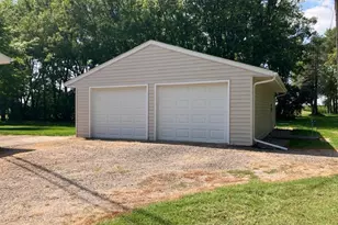 11359 316th Ave, Waseca, MN 56093 - Photo 23