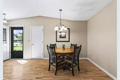 1190 Black Oaks Lane N, Plymouth, MN 55447 - Photo 5