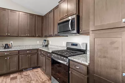 1907 Meridian Curve, Carver, MN 55315 - Photo 27